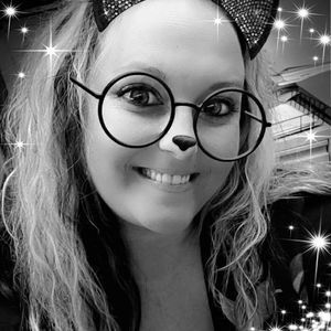 Meet your Posher, Christy